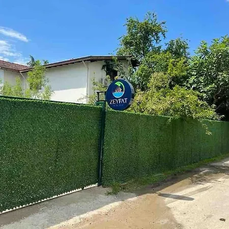 Muestakil Isitmali Havuzlu Zeyfat Villa Sapanca
